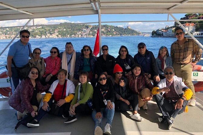 strolling-through-istanbuls-artistic-streets