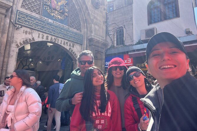 strolling-through-istanbuls-artistic-streets