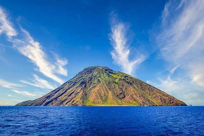 stromboli-your-high-altitude-sunset-hike-to-400m