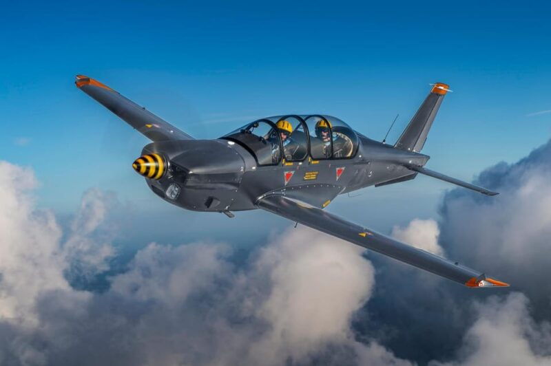 stunt-military-jet-flight-experience-near-paris