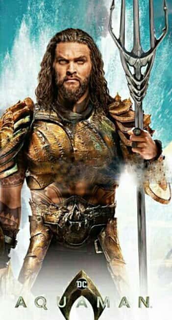 Stuttgart: Glow in the dark LED tour with Aquaman - Light Equipment and Souvenirs