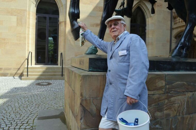 stuttgart-kehrwoche-tour-in-swabian