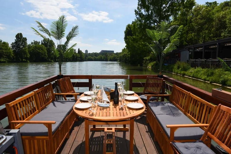 Stuttgart: Raft Boat Experience with Optional BBQ - What Makes This Raft Boat Tour Stand Out?