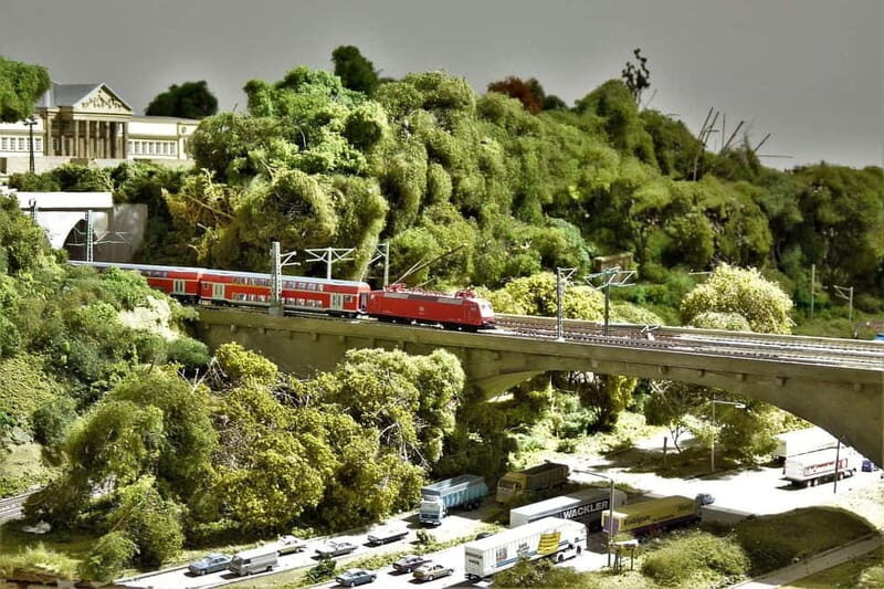 Stuttgart: Ticket for the Miniature Worlds - Europe's largest city model - What is the Miniaturwelten Stuttgart Experience?