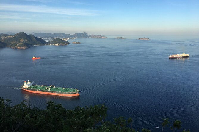 sugar-loaf-hiking-tour-costao