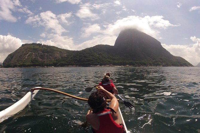 sugar-loaf-mountain-canoe-tour-in-rio-de-janeiro