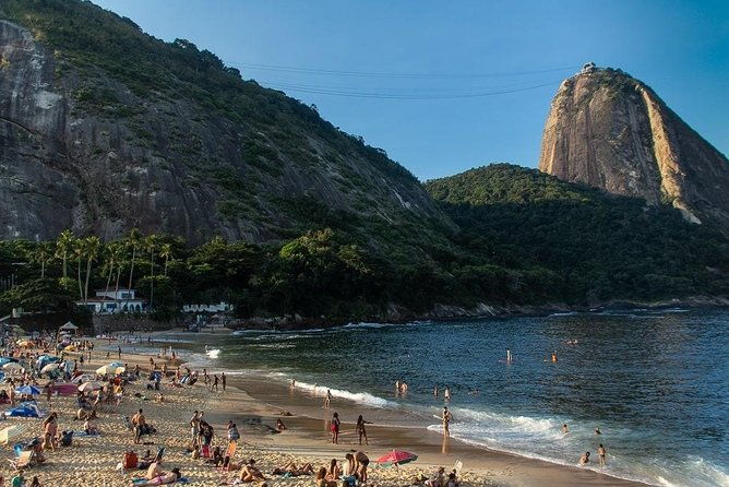 sugarloaf-hike-and-happy-hour-with-locals-private-tour