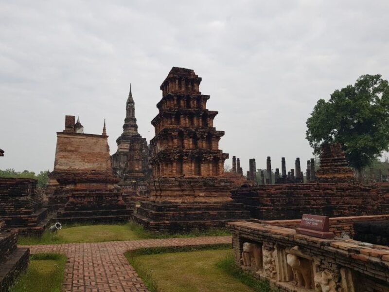 sukhothai-full-day-historical-park-cycling-tour-with-lunch