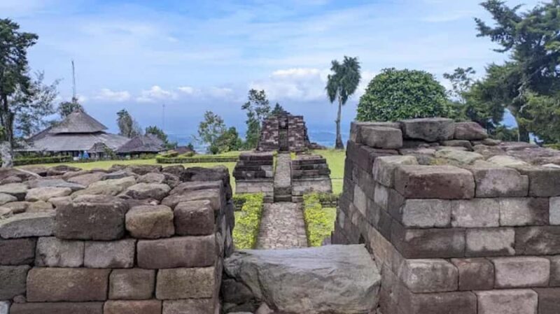 Sukuh & Cetho Temples, Tea Plantation in Kemuning Hills - Final Thoughts