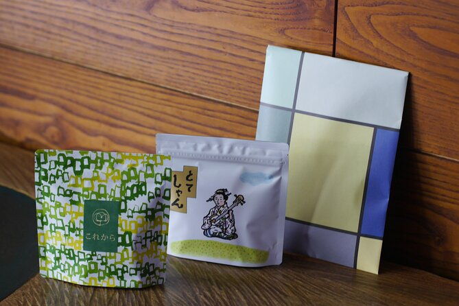 sumi-e-ink-painting-suiboku-ga-workshop-in-a-japanese-teahouse