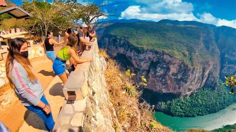 sumidero-canyon-excursion-from-san-cristobal-de-las-casas