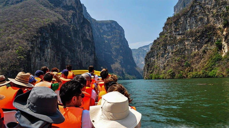 sumidero-canyon-excursion-from-san-cristobal-de-las-casas