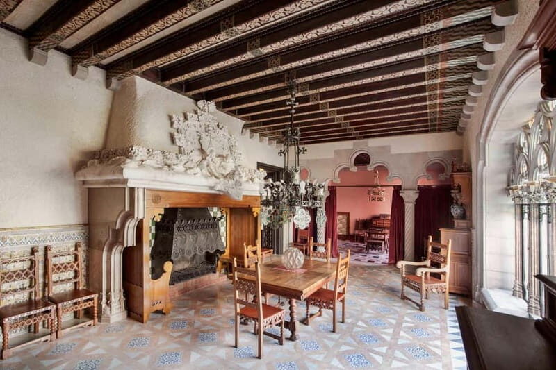 Summer Afternoons: Casa Amatller - Who Will Love This Tour?