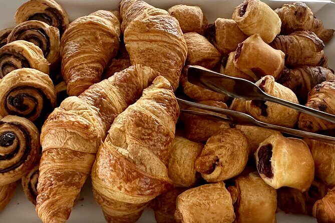 Summer Danube Brunch Cruise in Budapest - Exploring the Danube Brunch Experience in Detail