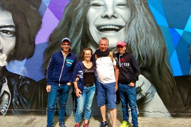 summer-of-love-tour-in-haight-ashbury