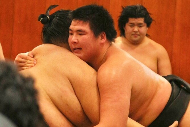 sumo-morning-practice-japanese-brunch-experience