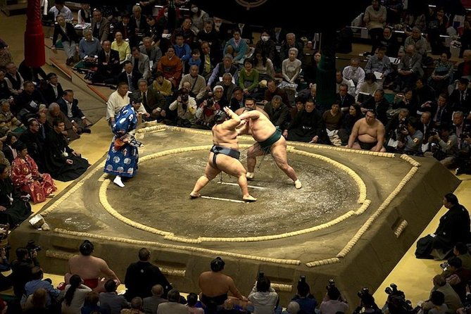 sumo-tournament-experience-in-tokyo