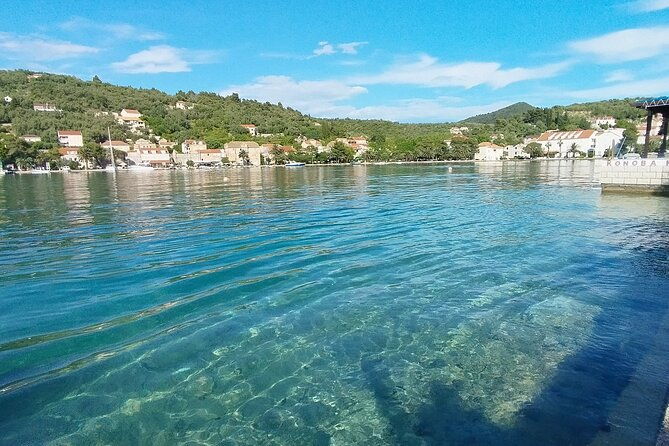 sun-and-sea-on-elaphiti-islands-tour