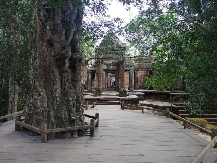 sun-rise-small-group-day-tour-to-temples-of-angkor