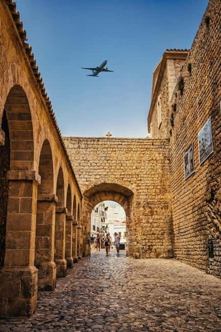 Sun, Sea & Stories: Private Ibiza Walking Tour - Authentic Insights from Reviews
