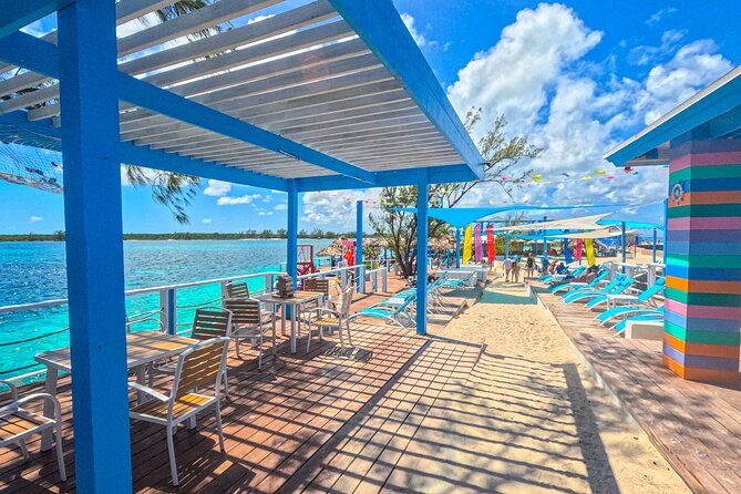 suncay-swimming-pigs-adventure-with-lunch-at-pigs-beach