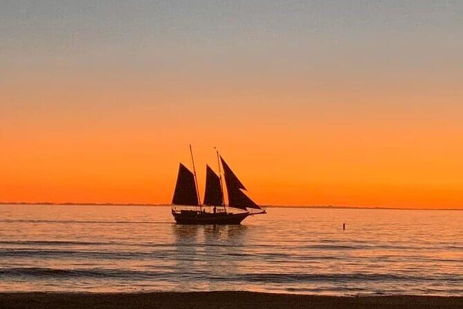 Suncoast Sailing's Sunset Sailing Experience! - The Crew and the Atmosphere