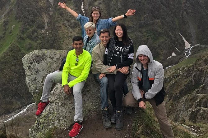 sunday-group-tour-to-kazbegi-from-tbilisi-budget-friendly