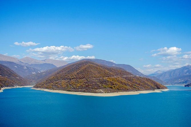 sunday-group-tour-to-kazbegi-from-tbilisi-budget-friendly