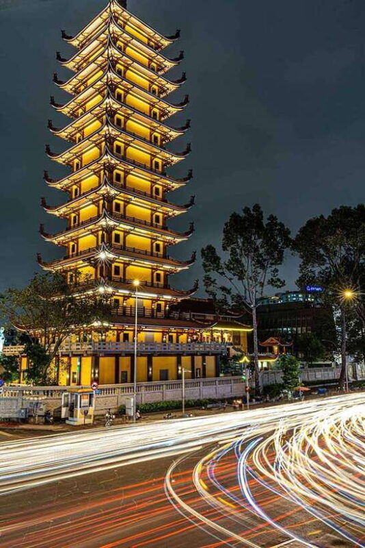 sundown-in-the-colony-saigon-photo-tour