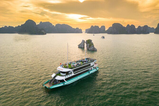 Sunlight Grand Luxury Cruise In Halong Bay From Harbor - Key Points