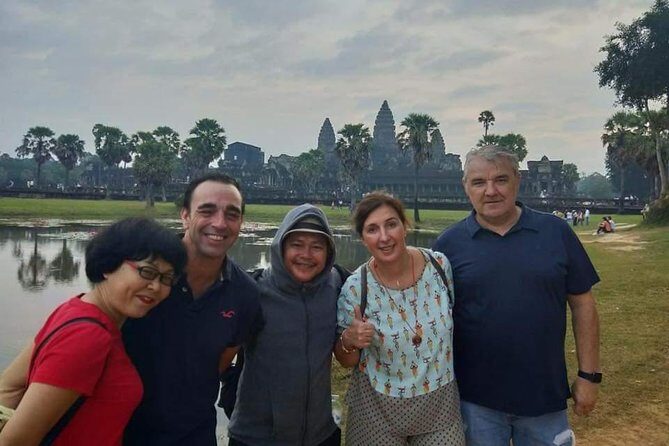 Sunrise Angkor Wat, Bayon and Ta Prohm -Share Tour (half day) - Authentic Insights from Travelers