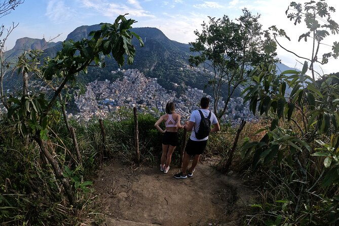 sunrise-at-morro-2-brothers-vidigal-rio-de-janeiro