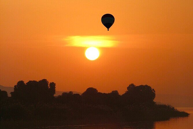 Sunrise Ballooning Luxor with Transfers Included - Authenticity and Convenience