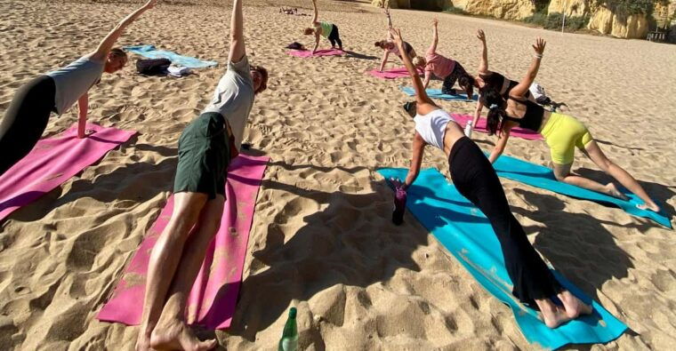 sunrise-beach-yoga-in-lagos-by-el-sol-lifestyle
