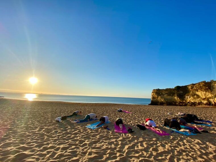 sunrise-beach-yoga-in-lagos-by-el-sol-lifestyle
