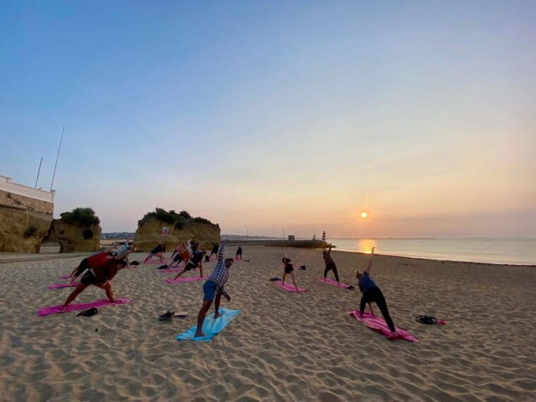 sunrise-beach-yoga-in-lagos-by-el-sol-lifestyle