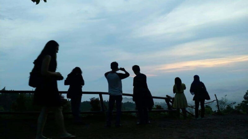 sunrise-borobudur-merapi-jeep-prambanan-no-hidden-cost