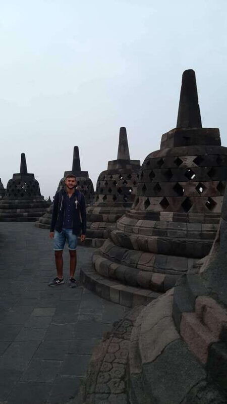 sunrise-from-setumbu-hill-borobudur-prambanan-temple