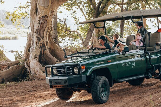 Sunrise Game Drive in Big5 Reserve - Introduction  