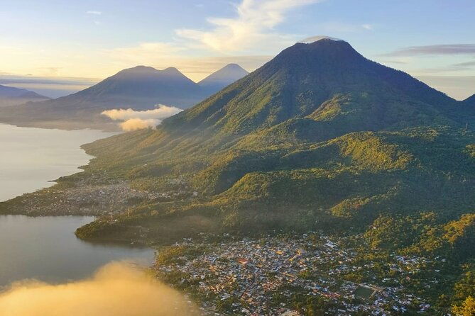 sunrise-hike-tour-on-indians-nose-mountain