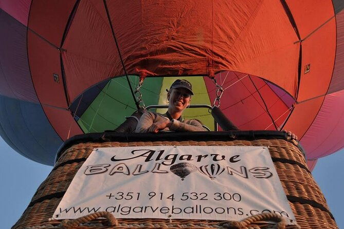 sunrise-hot-air-balloon-flight-in-algarve