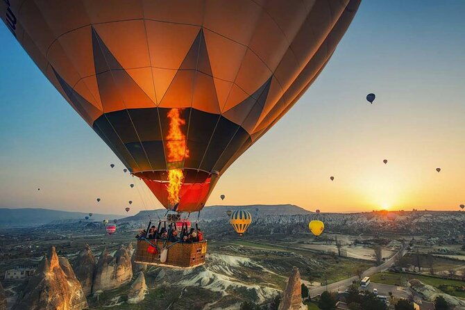 sunrise-hot-air-balloon-flight-in-cappadocia-fairy-chimneys