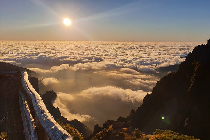 Sunrise in Areeiro Peak - Why Choose This Sunrise Tour in Madeira?
