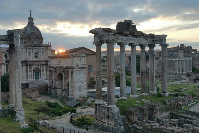 sunrise-in-rome-small-group-e-bike-tour-with-italian-breakfast