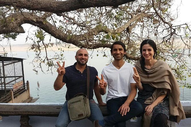 Sunrise in Varanasi Tour with a local with free Ganga Aarti and Boat Ride - FAQ