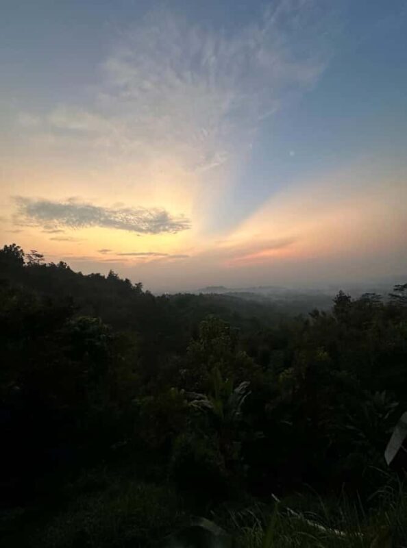 Sunrise Merapi Vulcano, Borobudur Temple & Prambanan Temple - FAQ