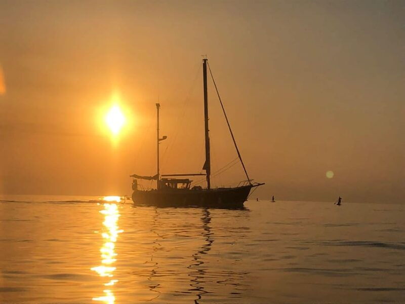 sunrise-paddle-surf-in-menorca