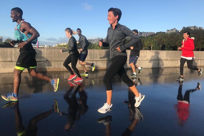 Sunrise Run & Sightseeing in Paris - Detailed Breakdown of the Itinerary