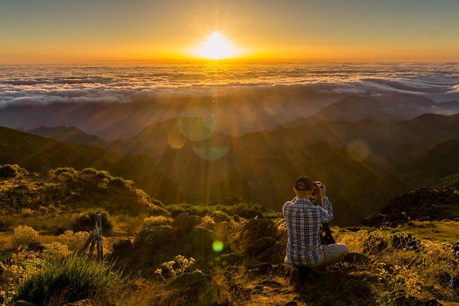 sunrise-tour-pico-do-areiro-half-day-4x4-tour