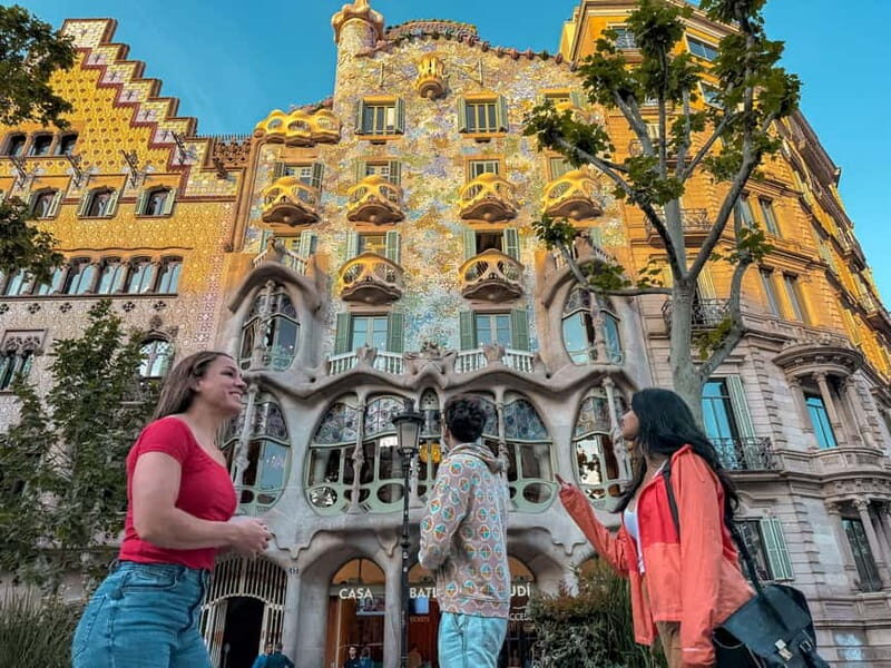 Sunrise Walking Tour: Barcelona Before the Crowd & Breakfast - FAQ